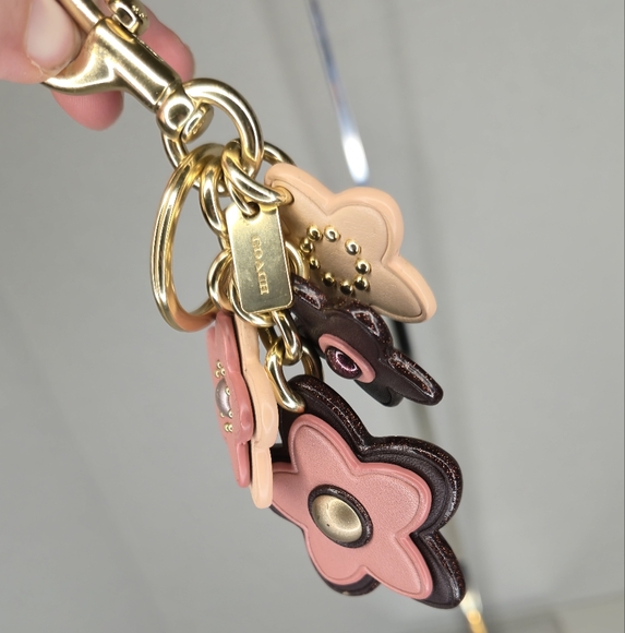 Coach Wildflower Floral Leather Bag Charm Key Chain - Picture 6 of 6